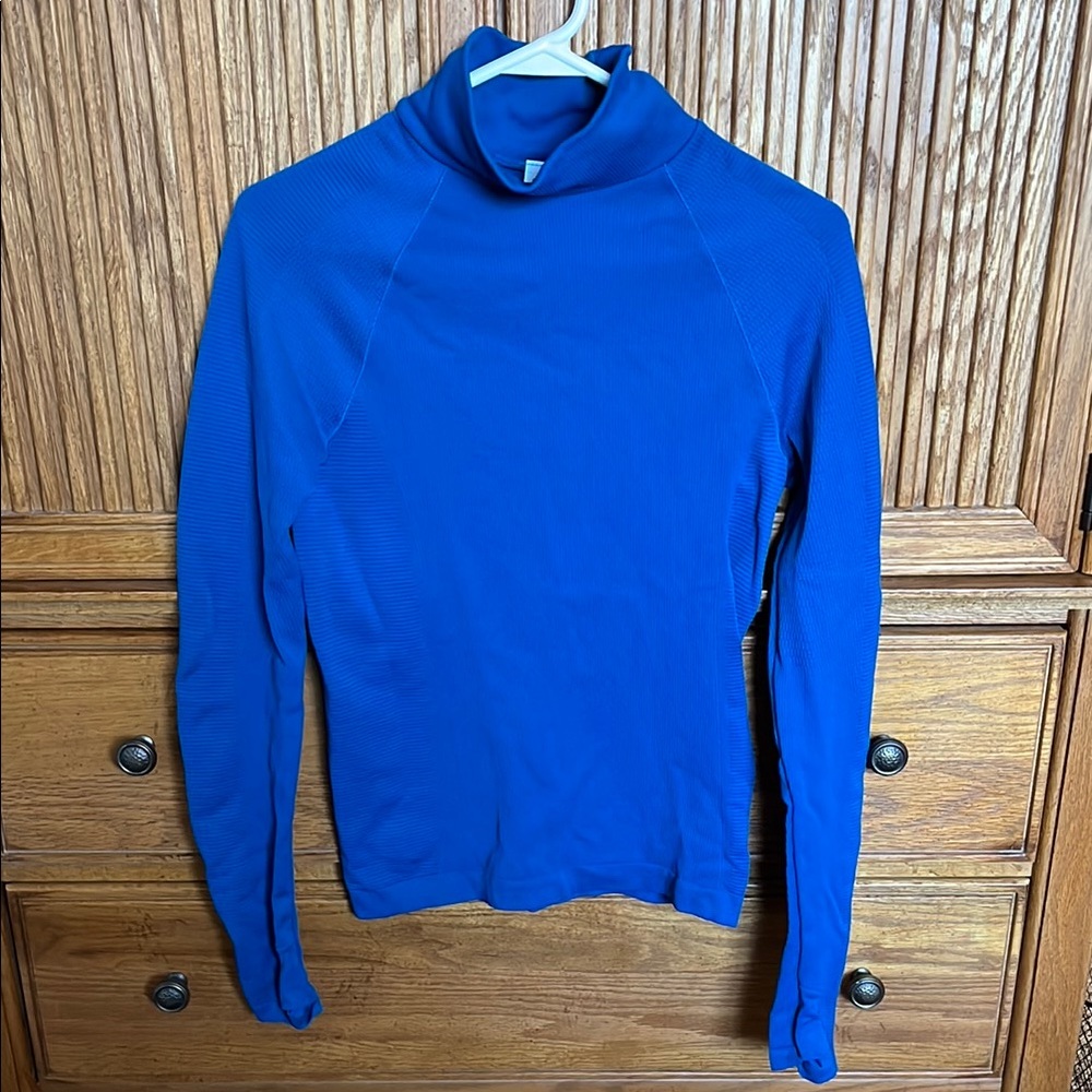 Athleta Blue Long Sleeve Top